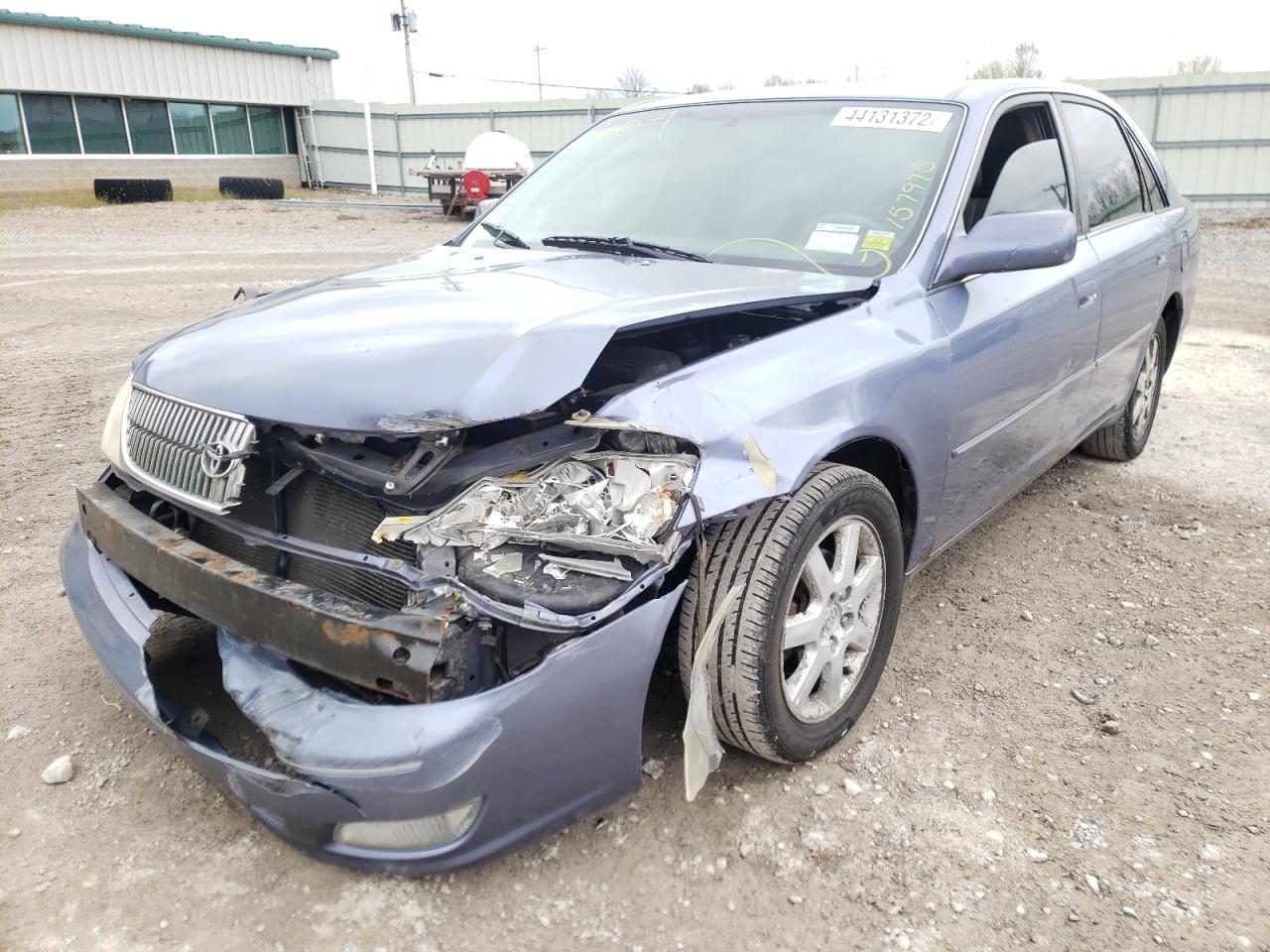 Photo 2 from auction – 2000 TOYOTA AVALON XL with VIN 4T1BF28B1YU106949