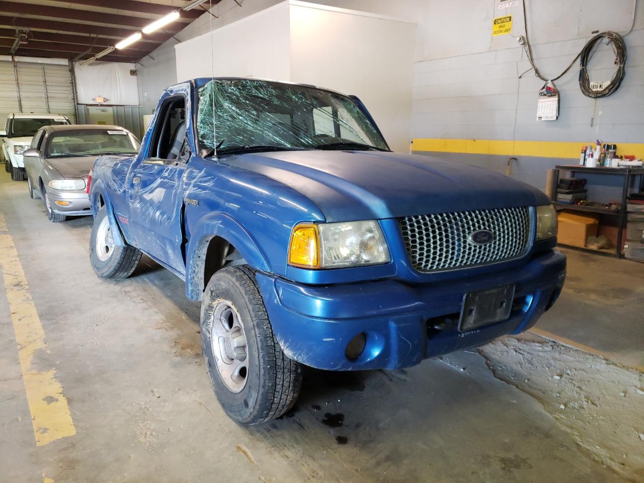 FORD RANGER 2001 with VIN 1FTYR11U61TA32032 - Photo from auction