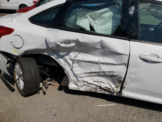Photo 9 from auction – 2017 FORD FOCUS SE with VIN 1FADP3F24HL346348