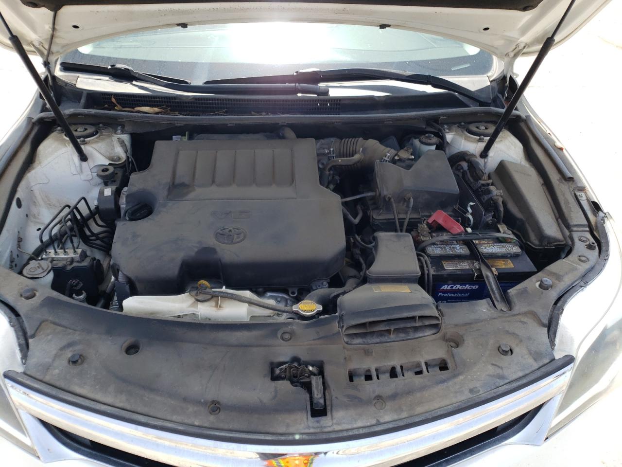 Photo 7 from auction – 2014 TOYOTA AVALON BAS with VIN 4T1BK1EB0EU098123