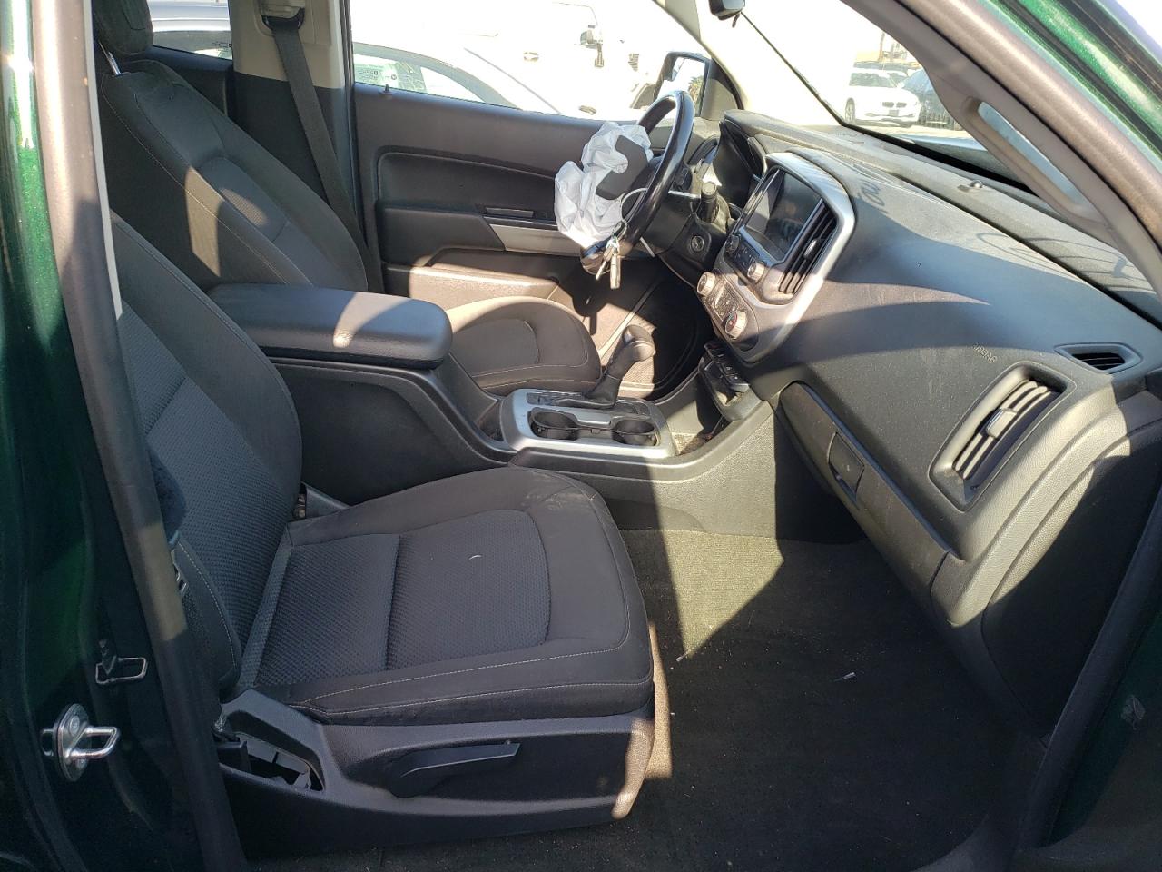 Photo 5 from auction – 2016 CHEVROLET COLORADO L with VIN 1GCGSCE33G1174162
