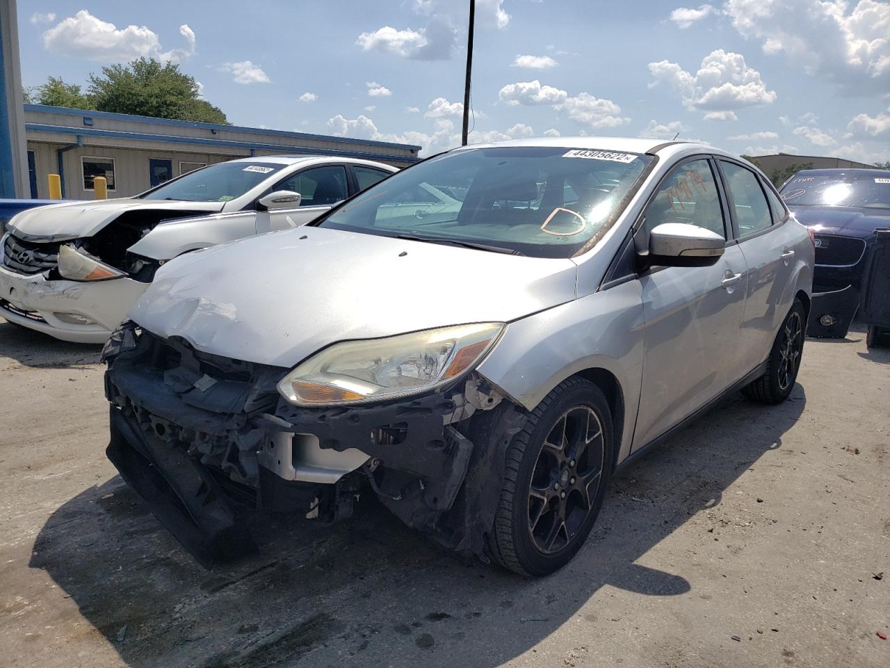 Photo 2 from auction – 2013 FORD FOCUS SE with VIN 1FADP3F21DL312040