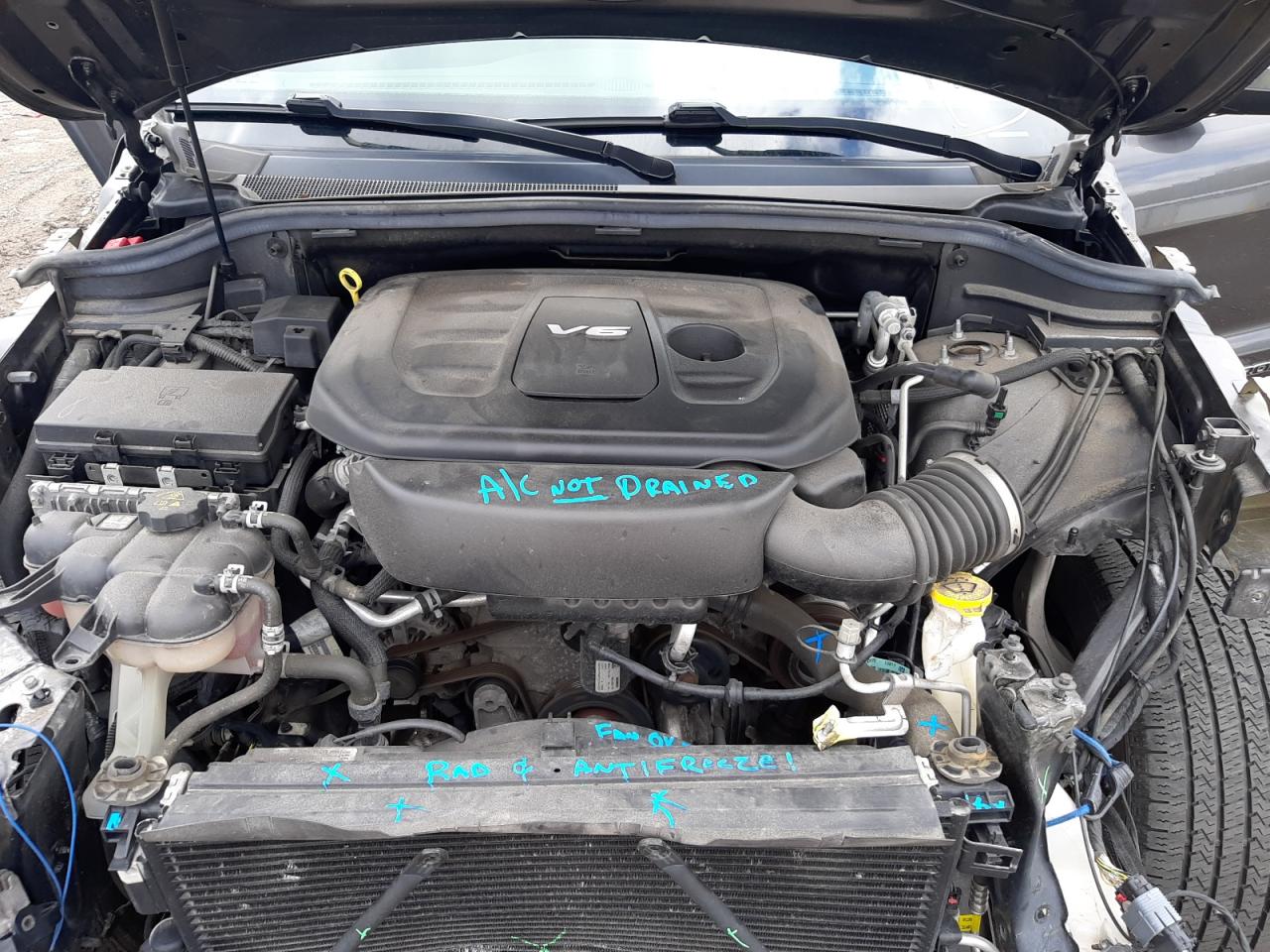 Photo 7 from auction – 2018 JEEP GRAND CHER with VIN 1C4RJFBG2JC162097