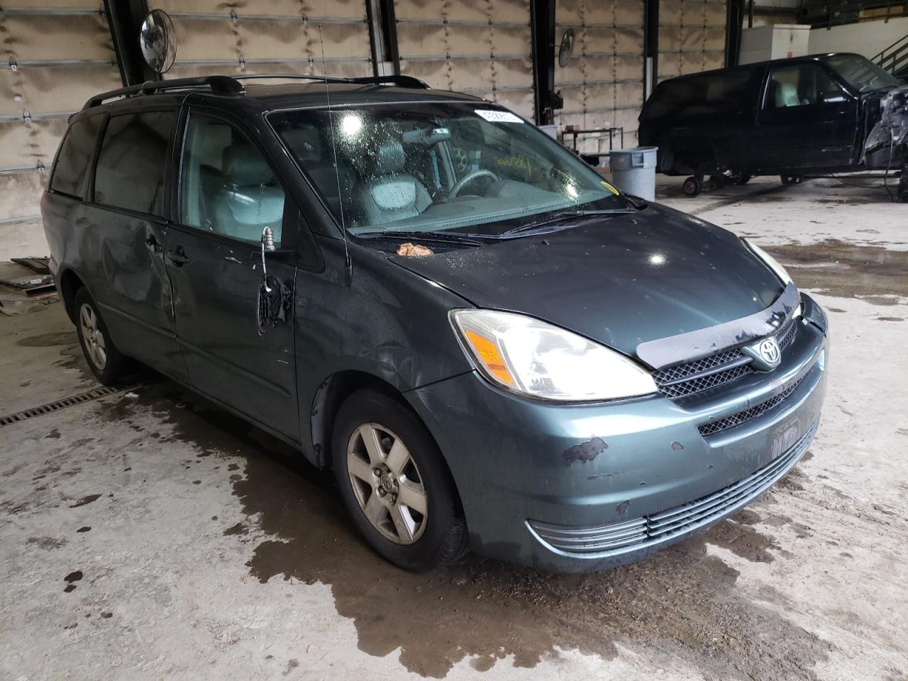 TOYOTA SIENNA CE 2004 with VIN 5TDZA23C14S171641 - Photo from auction