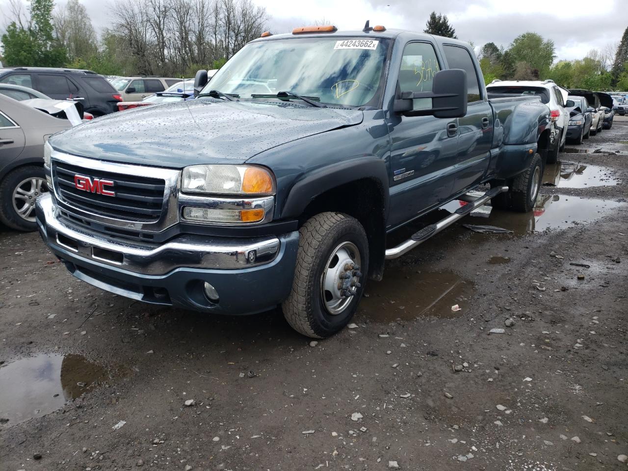 Photo 2 from auction – 2007 GMC NEW SIERRA with VIN 1GTJK33D37F160251