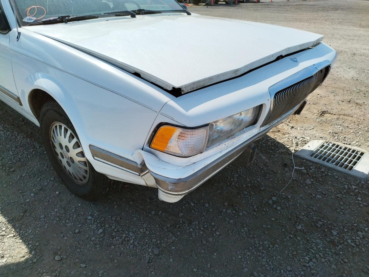Photo 9 from auction – 1995 BUICK CENTURY SP with VIN 1G4AG55M1S6503850