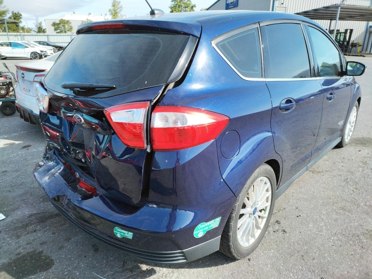 Photo 4 from auction – 2016 FORD C-MAX PREM with VIN 1FADP5CU1GL100051