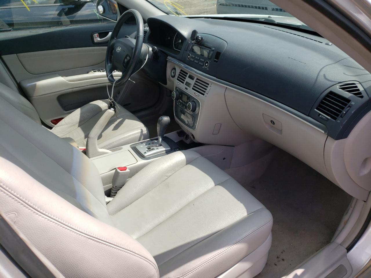 Photo 5 from auction – 2007 HYUNDAI SONATA SE with VIN 5NPEU46F77H282017