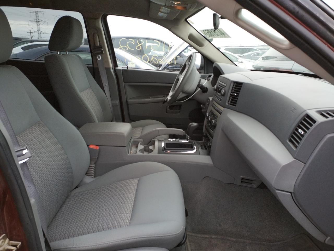 Photo 5 from auction – 2007 JEEP GRAND CHER with VIN 1J8GR48KX7C577363