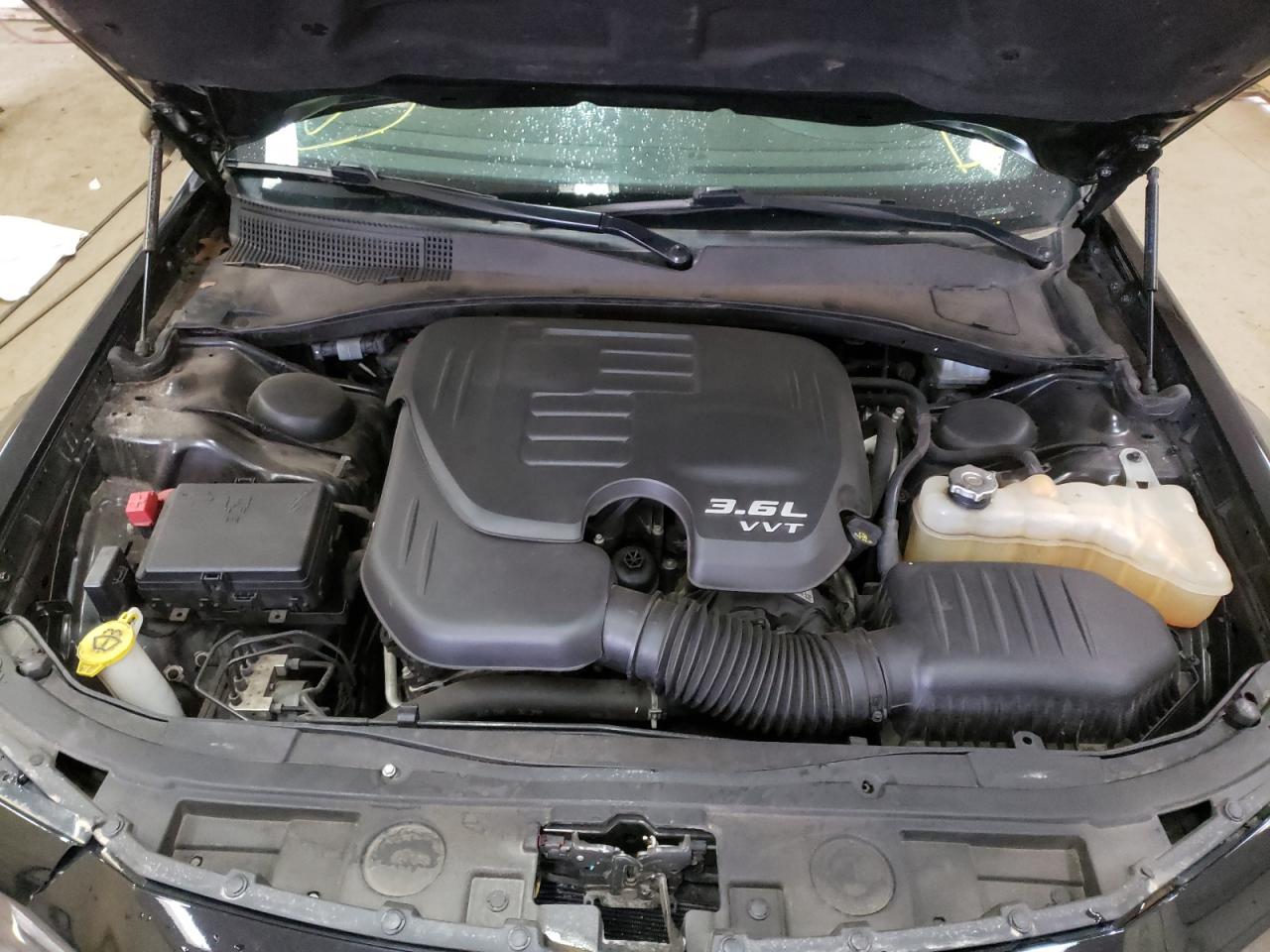 Photo 7 from auction – 2017 CHRYSLER 300 S with VIN 2C3CCAGG1HH530289