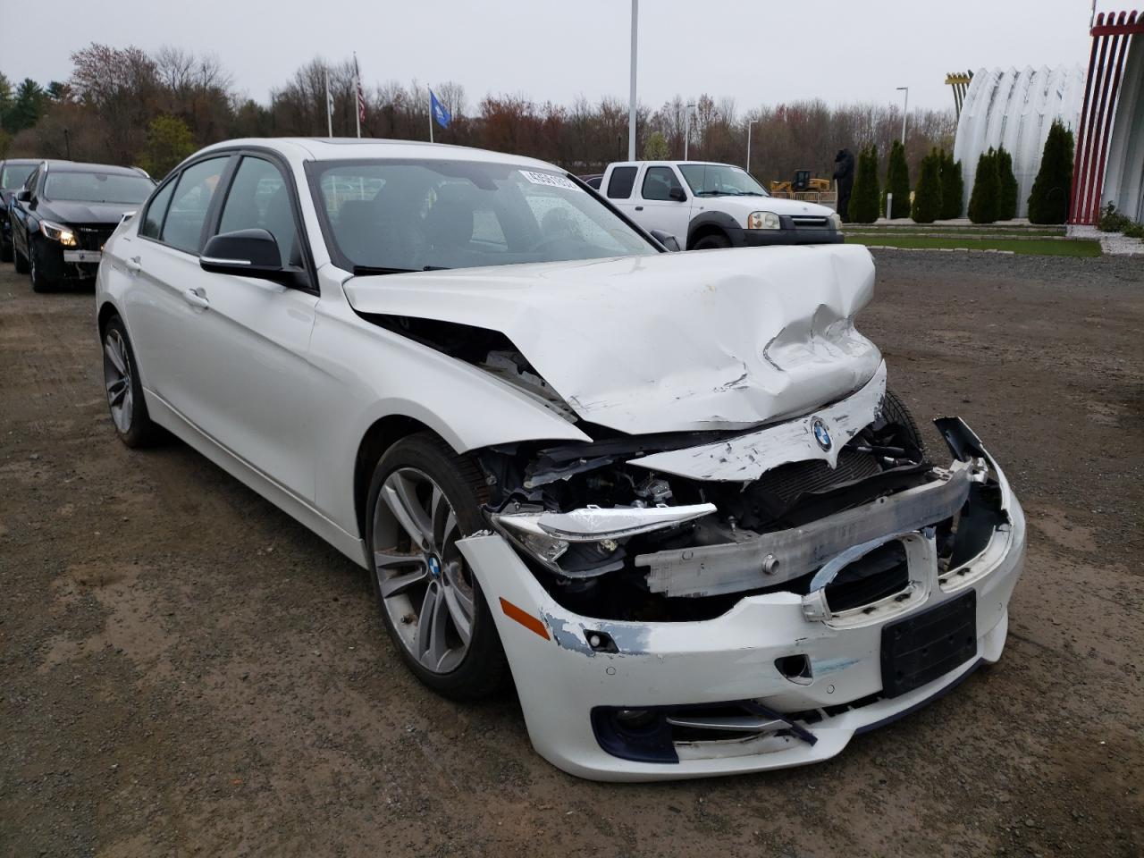 BMW 335 XI 2014 with VIN WBA3B9G59ENR91848 - Photo from auction