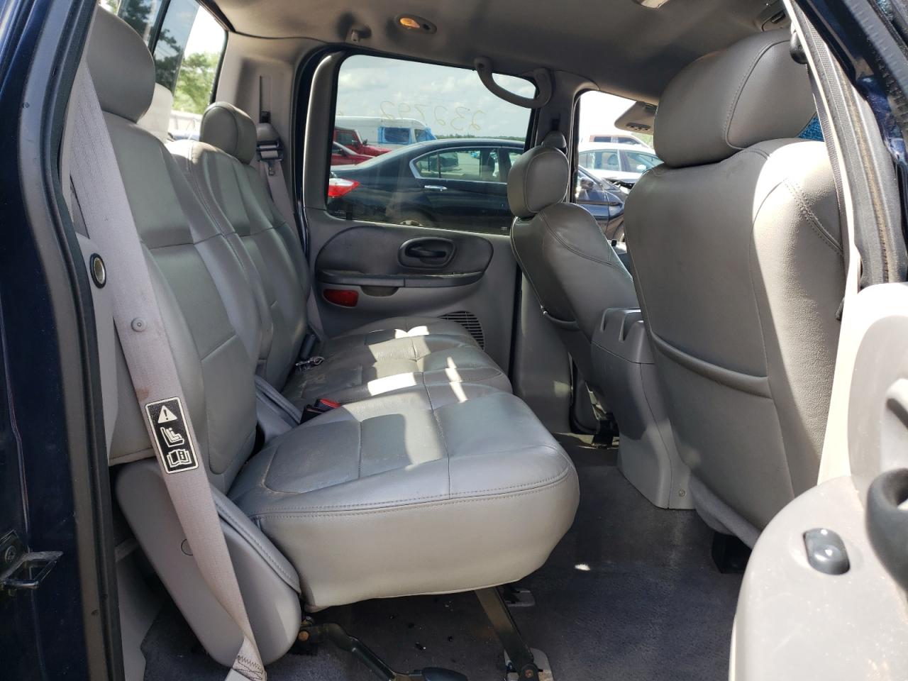 Photo 6 from auction – 2003 FORD F150 with VIN 1FTRW08L73KC32110