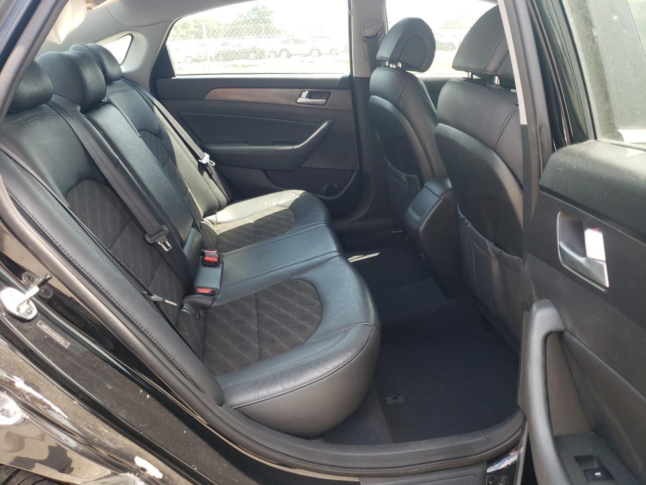 Photo 6 from auction – 2015 HYUNDAI SONATA SPO with VIN 5NPE34AF5FH093293