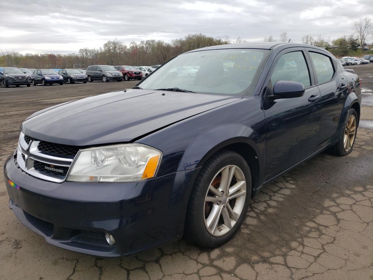 Foto 2 de la subasta – 2011 DODGE AVENGER MA con VIN 1B3BD1FG8BN585070