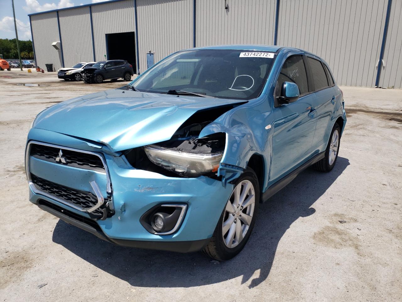 Photo 2 from auction – 2013 MITSUBISHI OUTLANDER with VIN 4A4AP3AU0DE009317