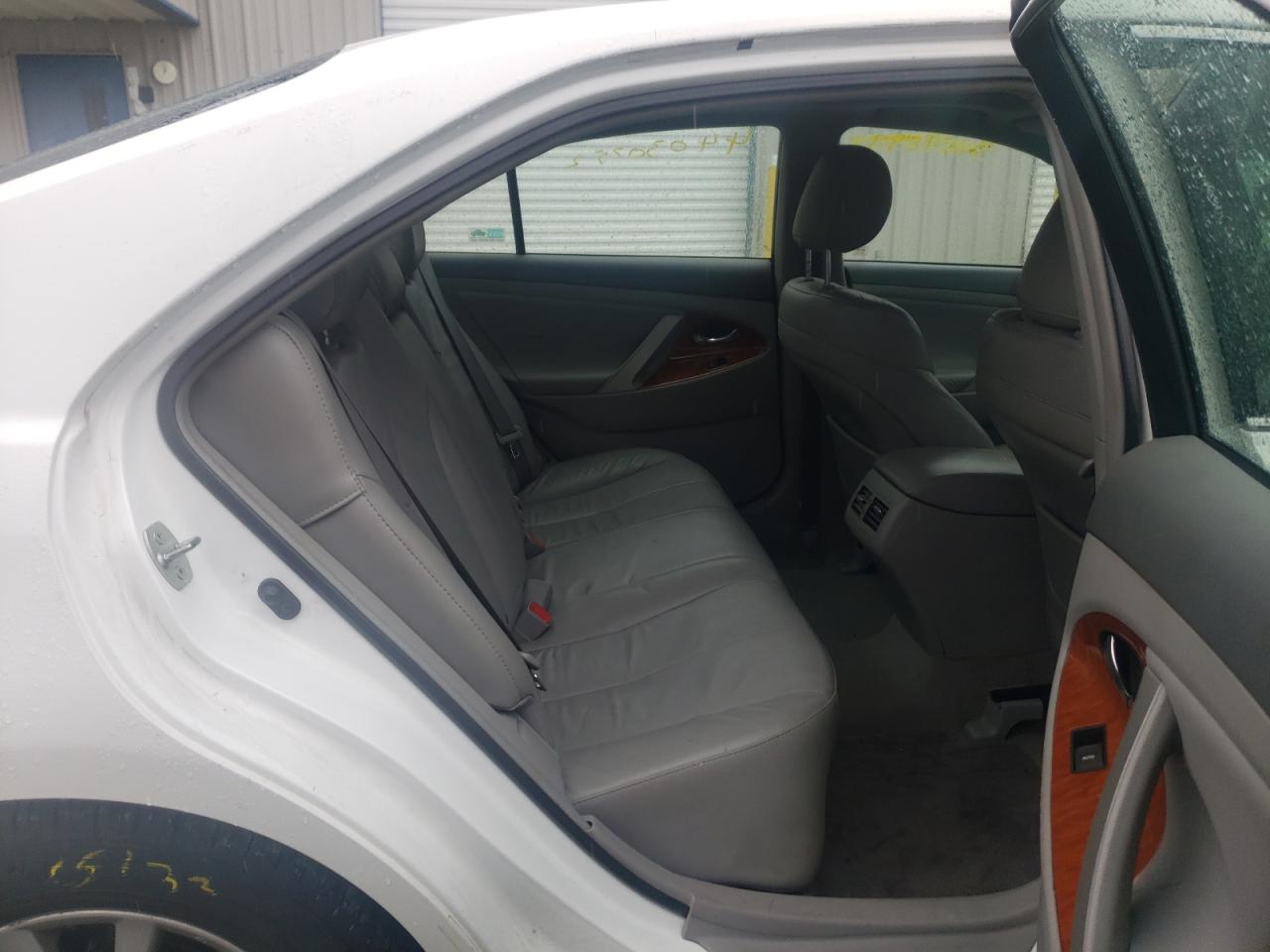 Photo 6 from auction – 2011 TOYOTA CAMRY BASE with VIN 4T4BF3EKXBR182161