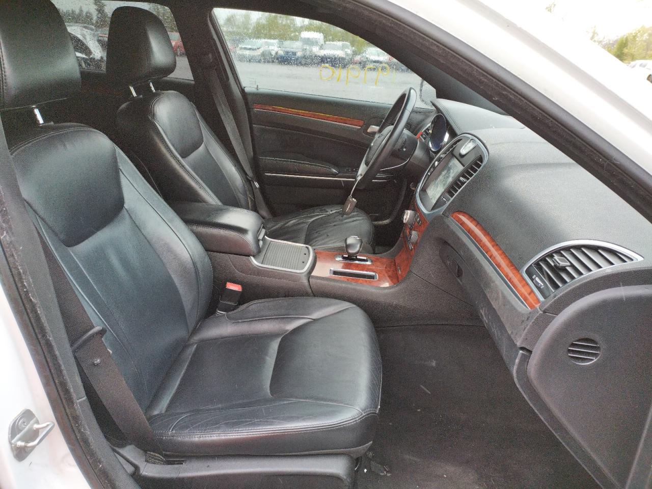 Photo 5 from auction – 2014 CHRYSLER 300 with VIN 2C3CCAAG4EH232467