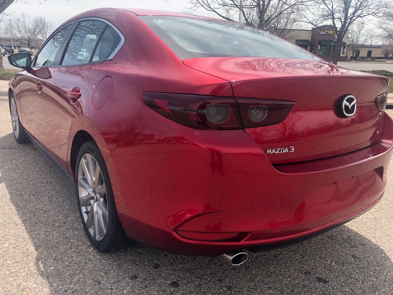 Photo 3 from auction – 2019 MAZDA 3 SELECT with VIN 3MZBPAAL8KM109175