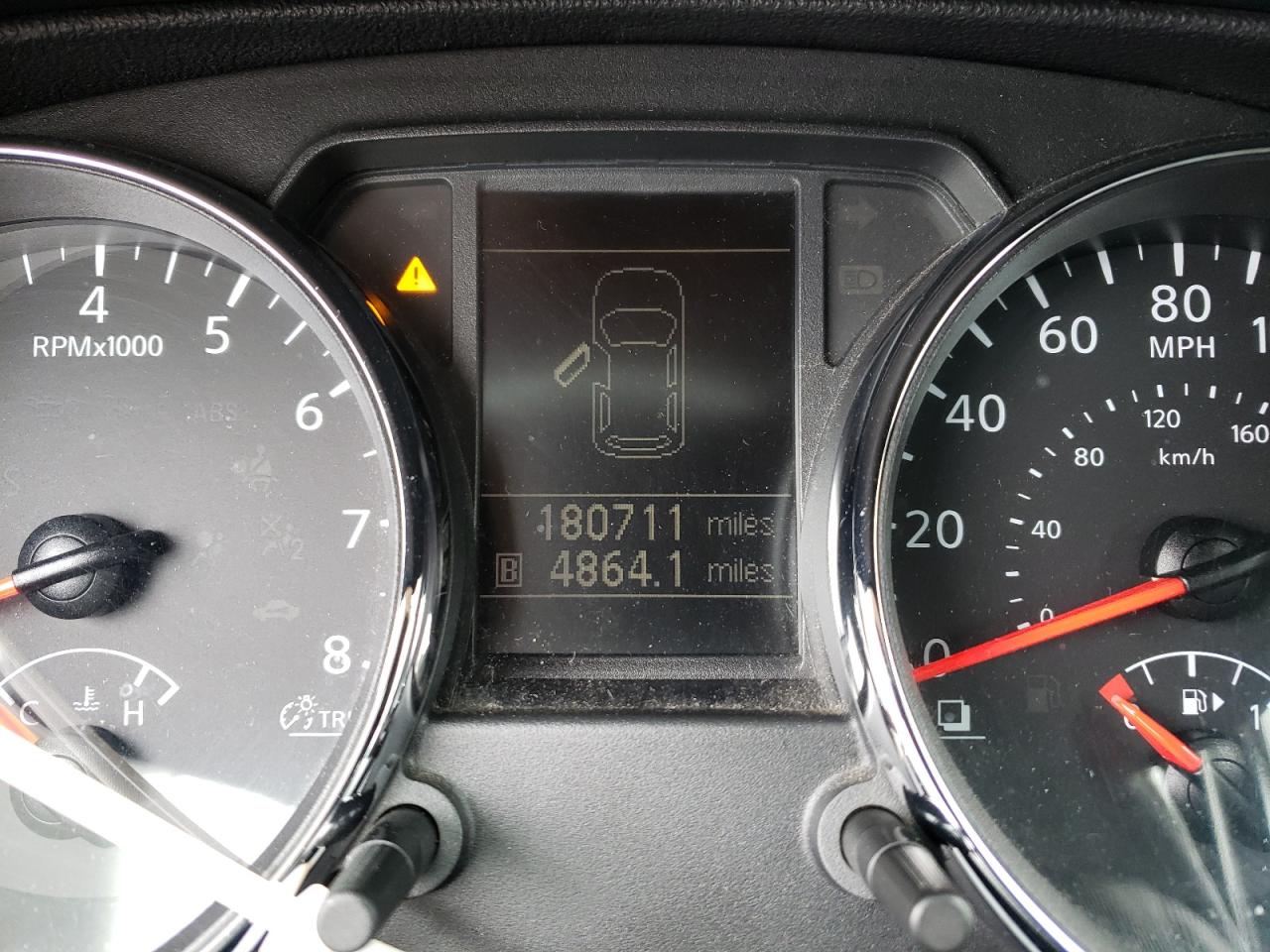 Photo 8 from auction – 2011 NISSAN ROGUE S with VIN JN8AS5MV3BW674262