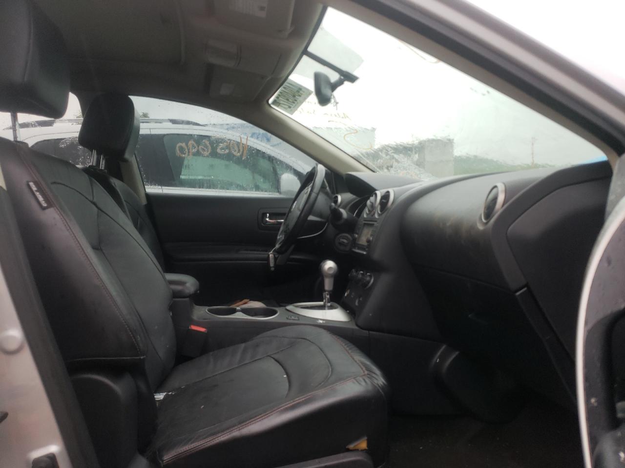 Photo 5 from auction – 2012 NISSAN ROGUE S with VIN JN8AS5MT4CW275683