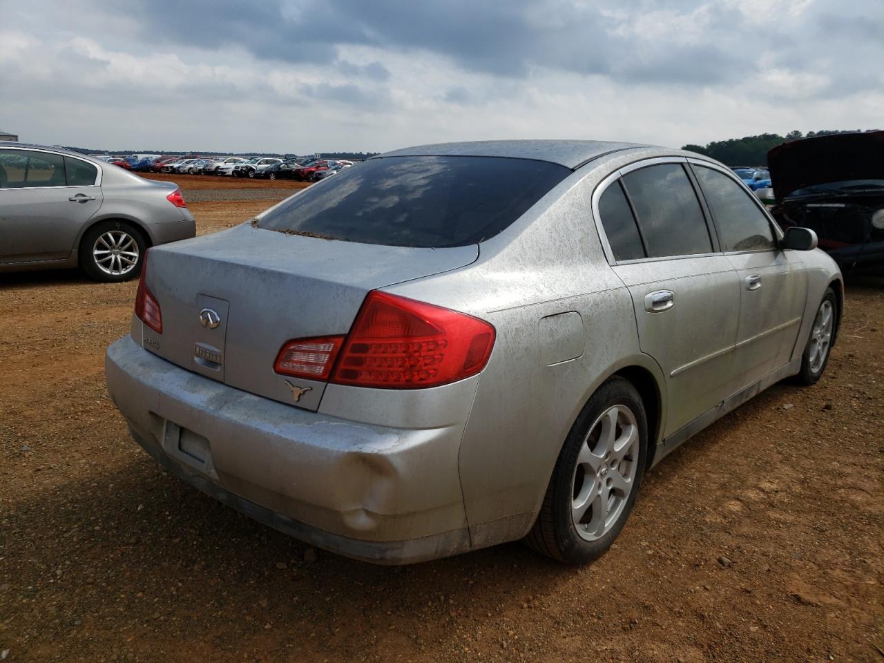Photo 4 from auction – 2003 INFINITI G35 with VIN JNKCV51E33M007803