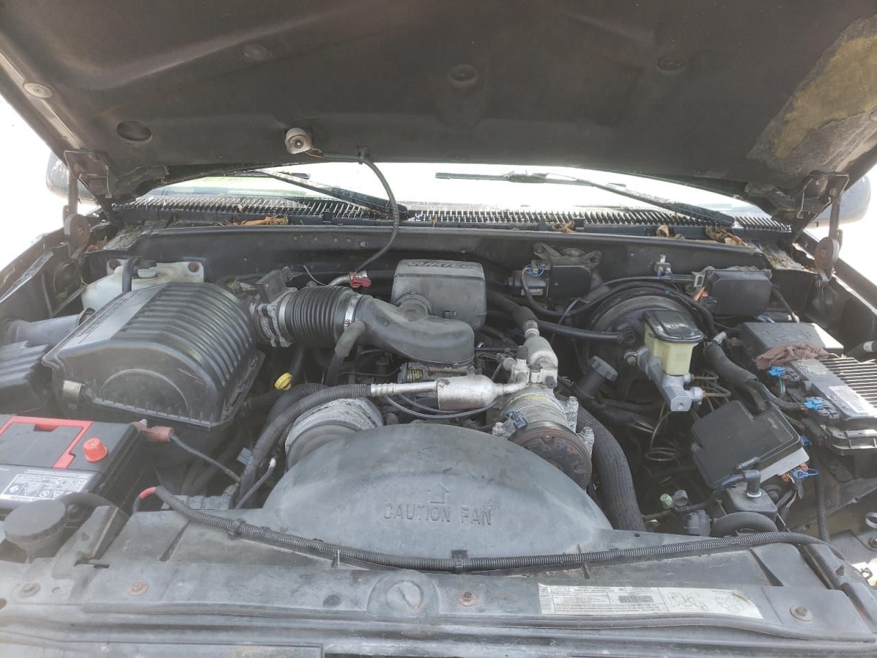 Photo 7 from auction – 2000 CADILLAC ESCALADE L with VIN 1GYEK63R8YR200249