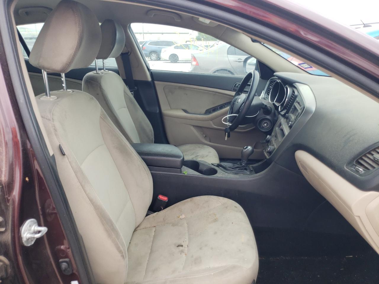 Photo 5 from auction – 2013 KIA OPTIMA LX with VIN 5XXGM4A75DG097917