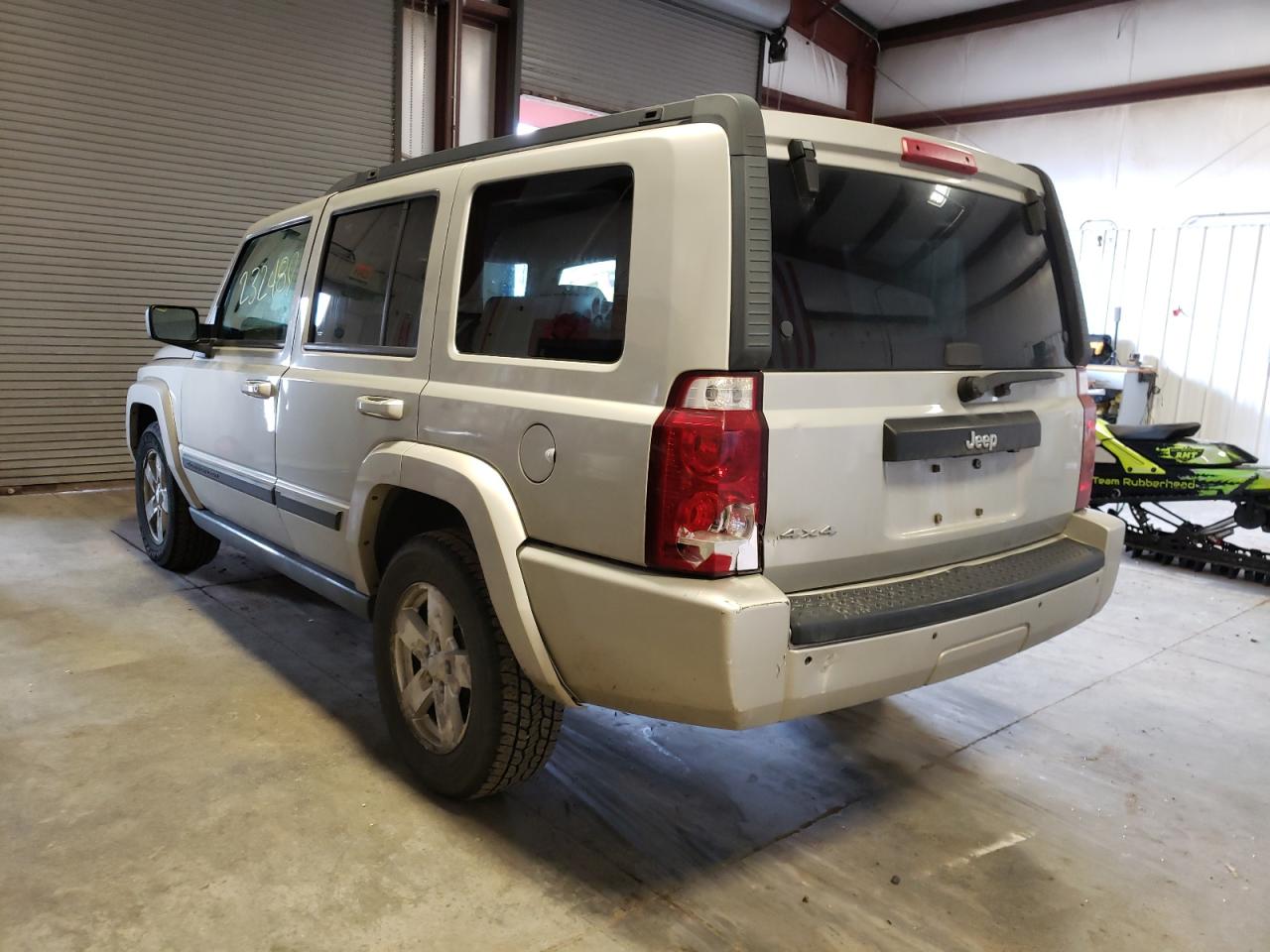 Photo 3 from auction – 2008 JEEP COMMANDER with VIN 1J8HG48K48C231109
