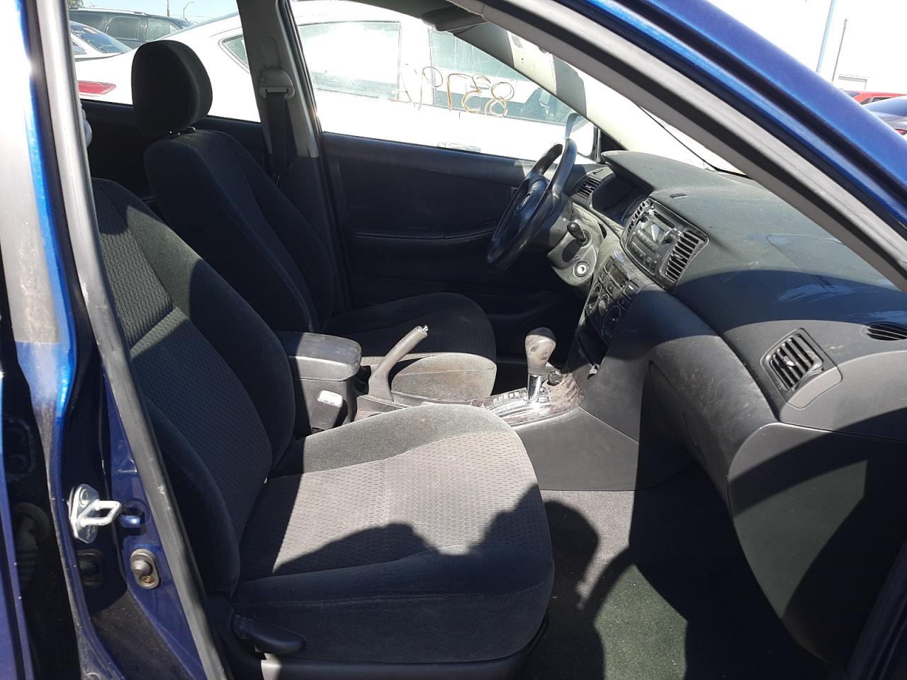 Photo 5 from auction – 2006 TOYOTA COROLLA CE with VIN 1NXBR32E36Z655243