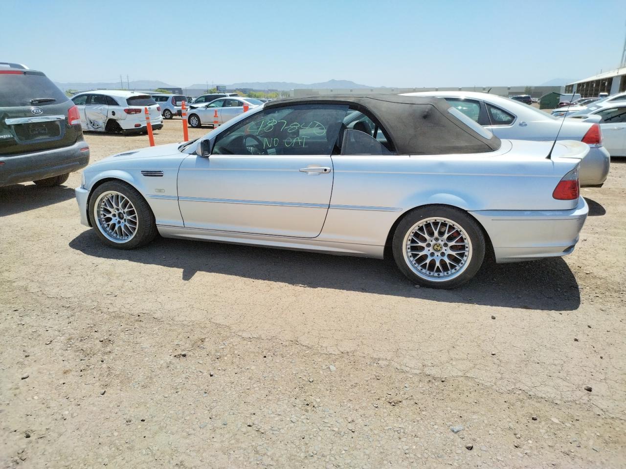 Photo 9 from auction – 2002 BMW 325 CI with VIN WBABS334X2PG85492