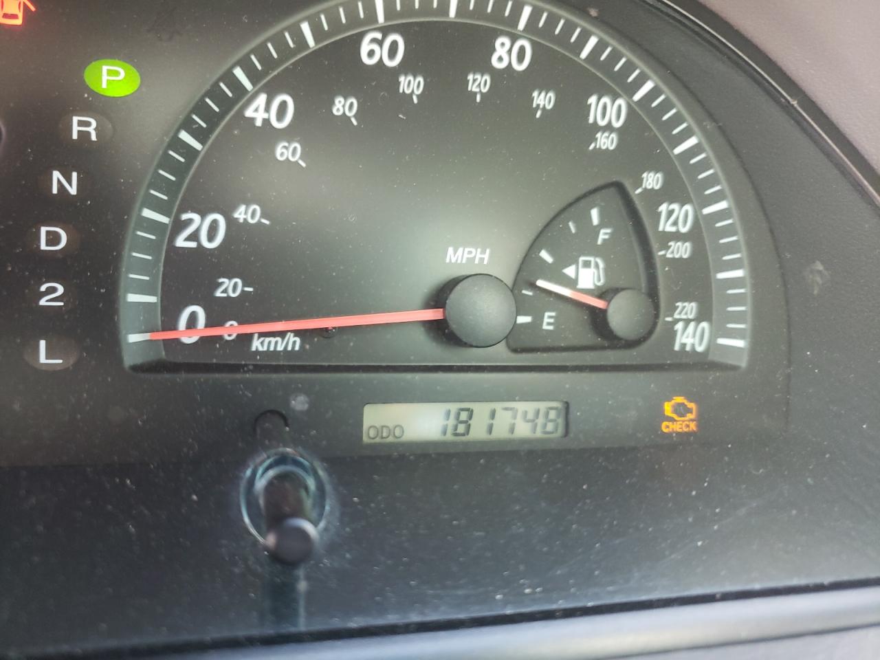 Photo 8 from auction – 2002 TOYOTA CAMRY LE with VIN 4T1BE32K22U070617