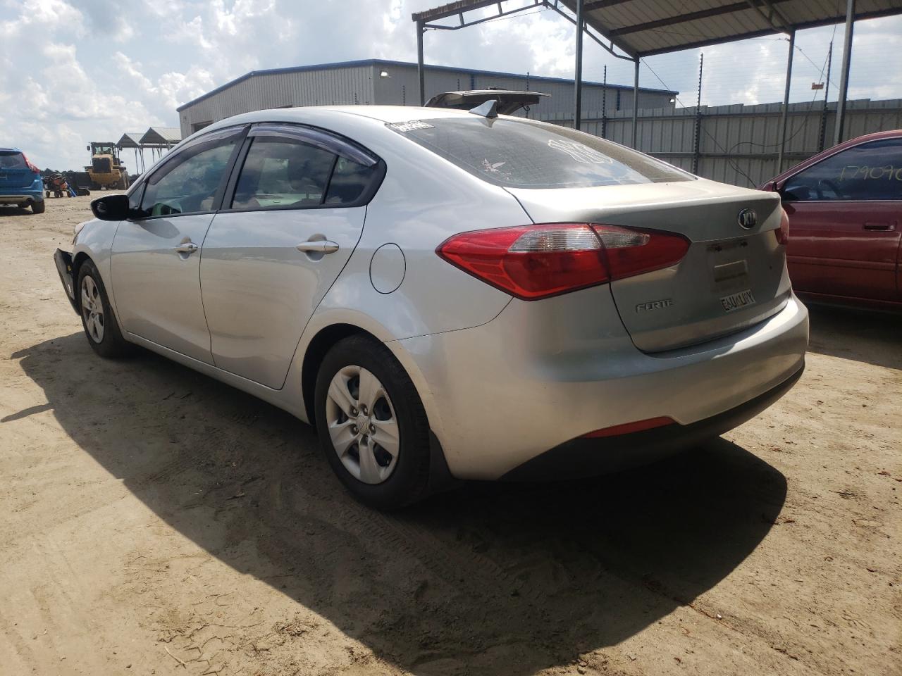 Photo 3 from auction – 2015 KIA FORTE LX with VIN KNAFK4A64F5297250