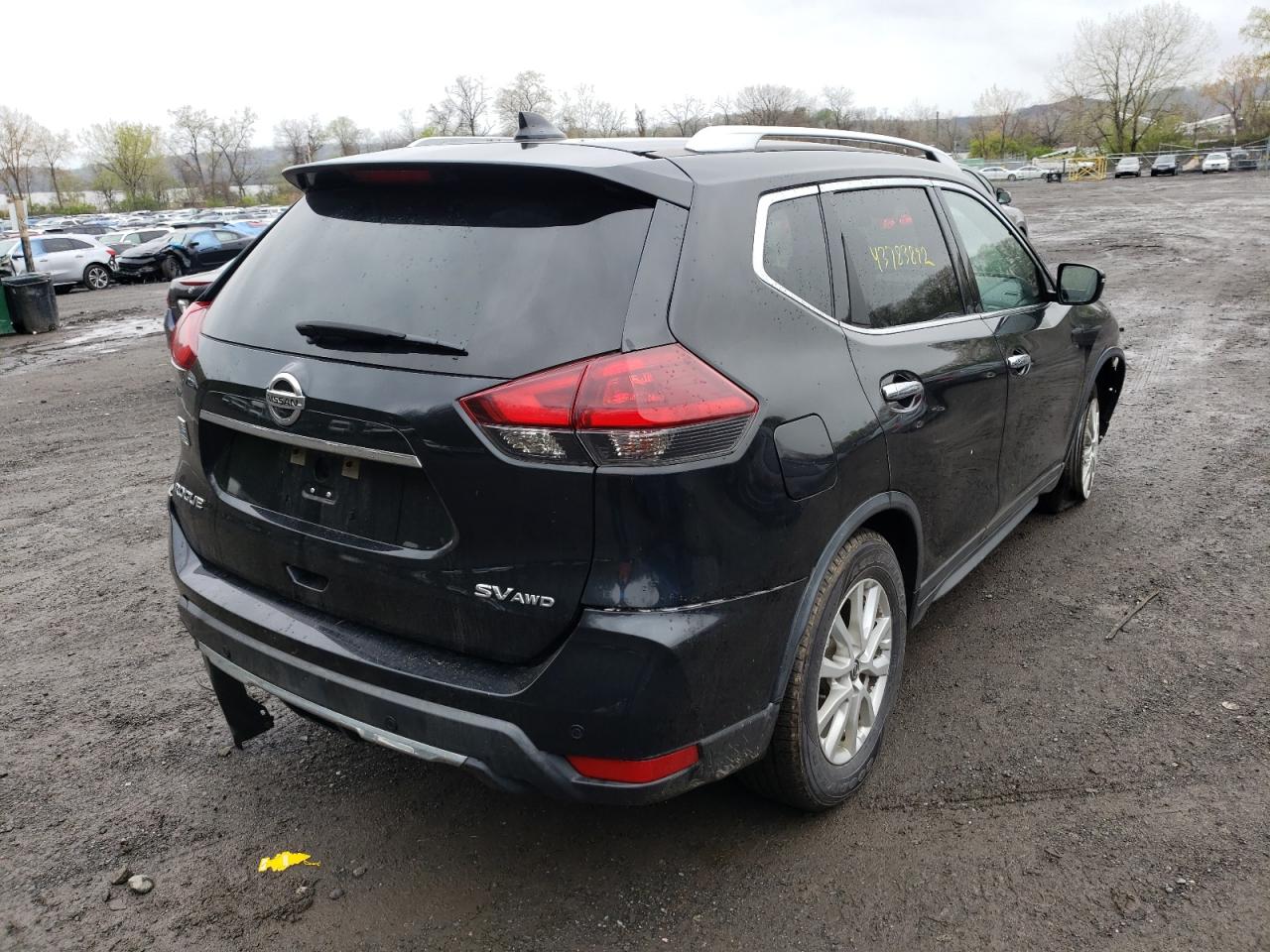 Photo 4 from auction – 2019 NISSAN ROGUE S with VIN KNMAT2MV8KP514539