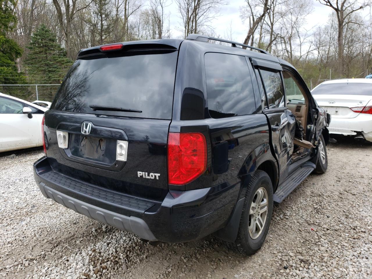 Photo 4 from auction – 2005 HONDA PILOT EXL with VIN 5FNYF18525B038412