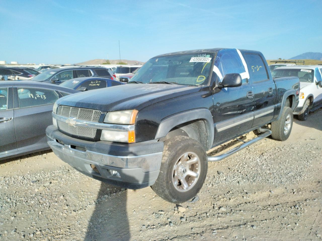 Photo 2 from auction – 2005 CHEVROLET SILVERADO with VIN 2GCEK13T851391664