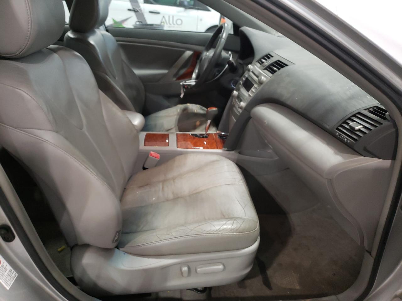 Photo 5 from auction – 2011 TOYOTA CAMRY BASE with VIN 4T4BF3EK9BR102882