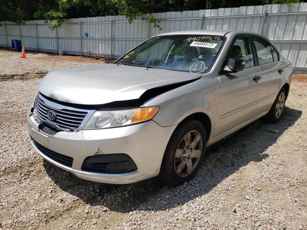 Photo 2 from auction – 2009 KIA OPTIMA LX with VIN KNAGE228595302704