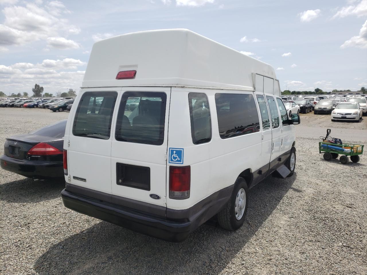 Photo 4 from auction – 2006 FORD ECONOLINE with VIN 1FTNS24L56HB15395