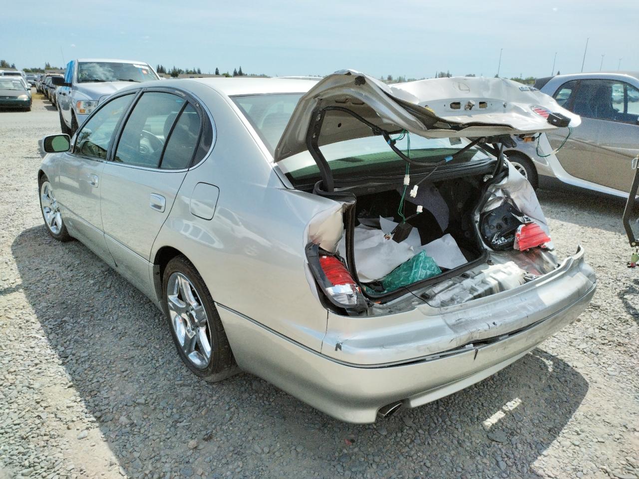 Photo 3 from auction – 2001 LEXUS GS 430 with VIN JT8BL69SX10003785