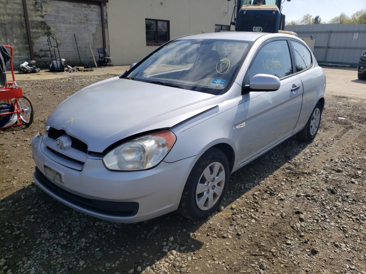 Photo 2 from auction – 2010 HYUNDAI ACCENT with VIN KMHCM3AC3AU155031