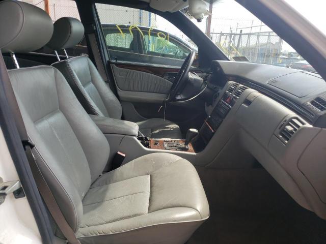Photo 8 from auction – 1997 MERCEDES-BENZ E 320 with VIN WDBJF55F4VJ035363