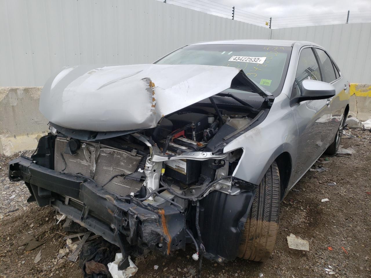 Photo 2 from auction – 2015 TOYOTA CAMRY LE with VIN 4T1BF1FK8FU011928