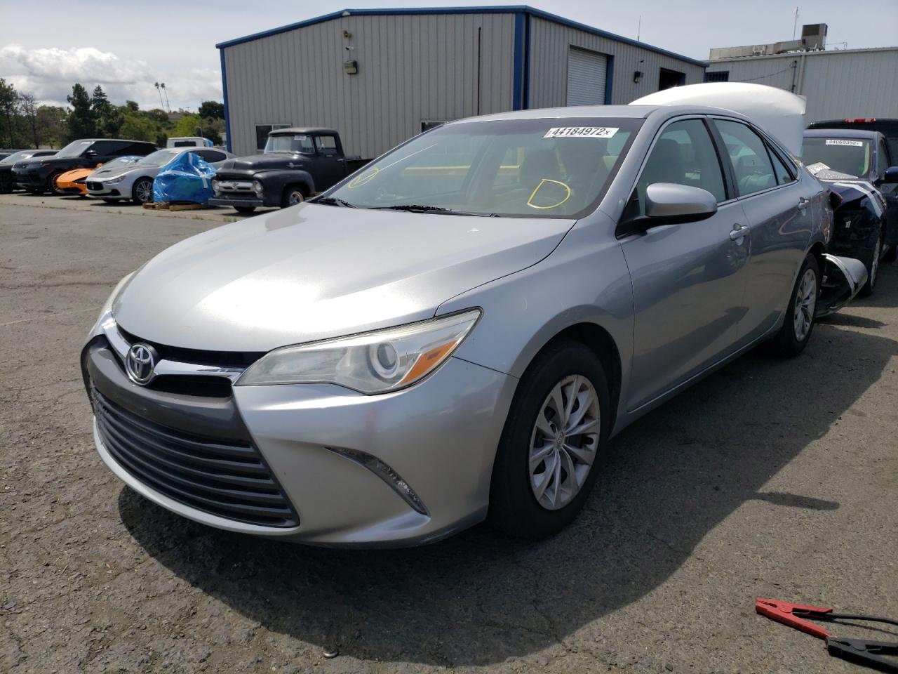 Photo 2 from auction – 2015 TOYOTA CAMRY LE with VIN 4T1BF1FK3FU035957