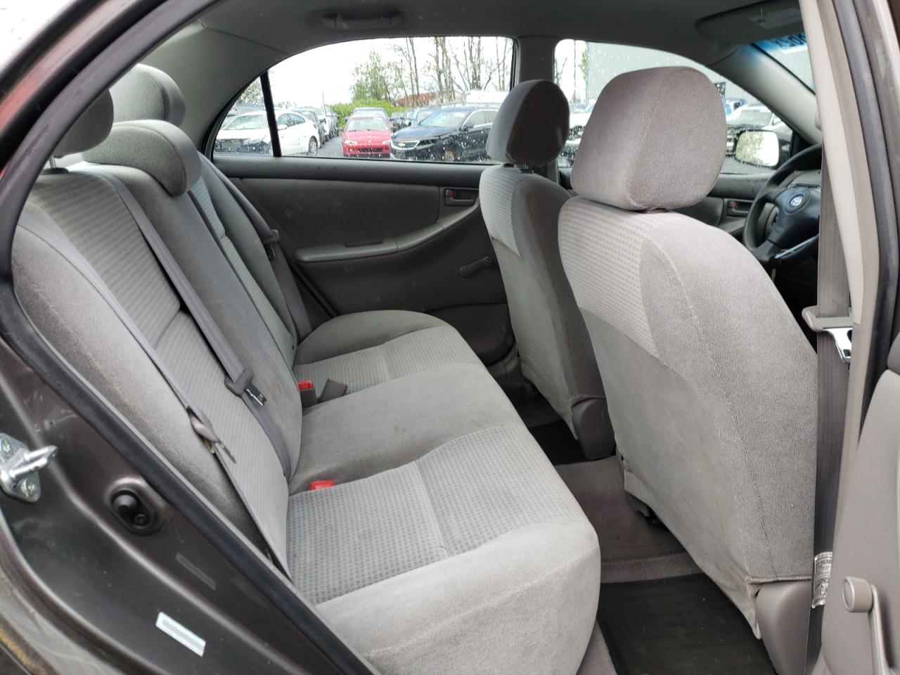 Photo 6 from auction – 2005 TOYOTA COROLLA SE with VIN 1NXBR32E45Z445183