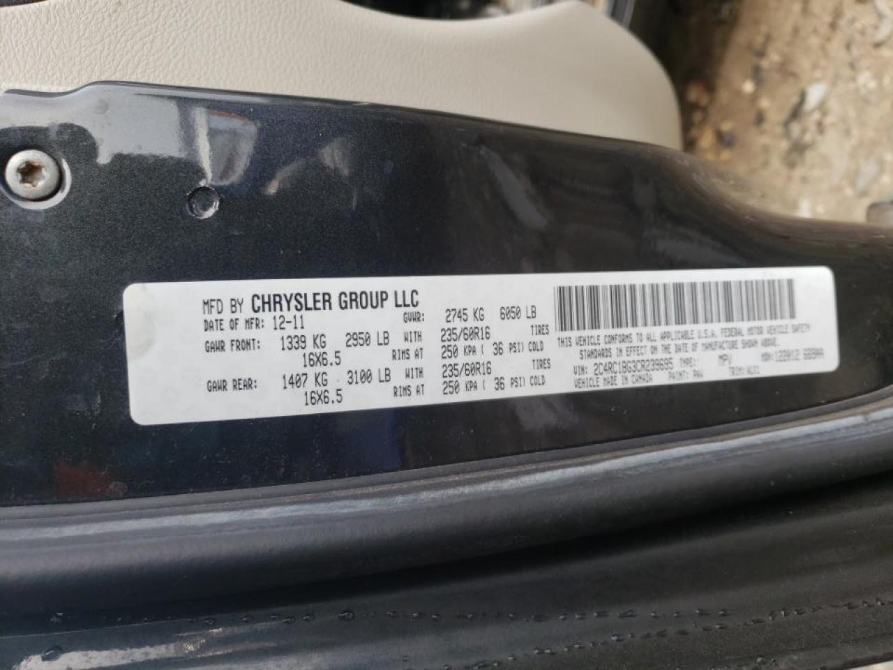 Photo 10 from auction – 2012 CHRYSLER TOWN & COU with VIN 2C4RC1BG3CR239695
