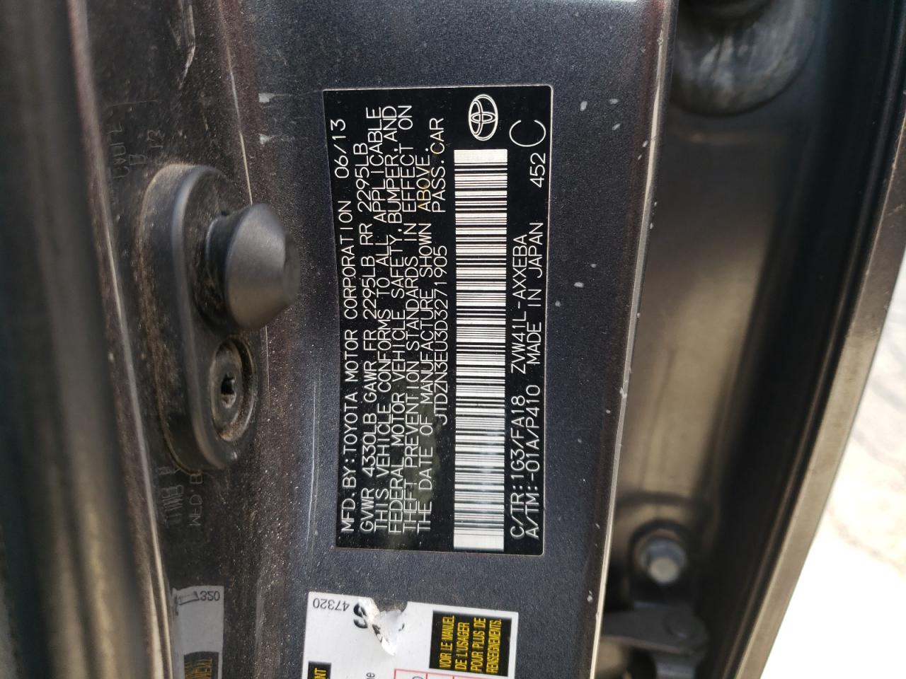 Photo 10 from auction – 2013 TOYOTA PRIUS V with VIN JTDZN3EU3D3271905