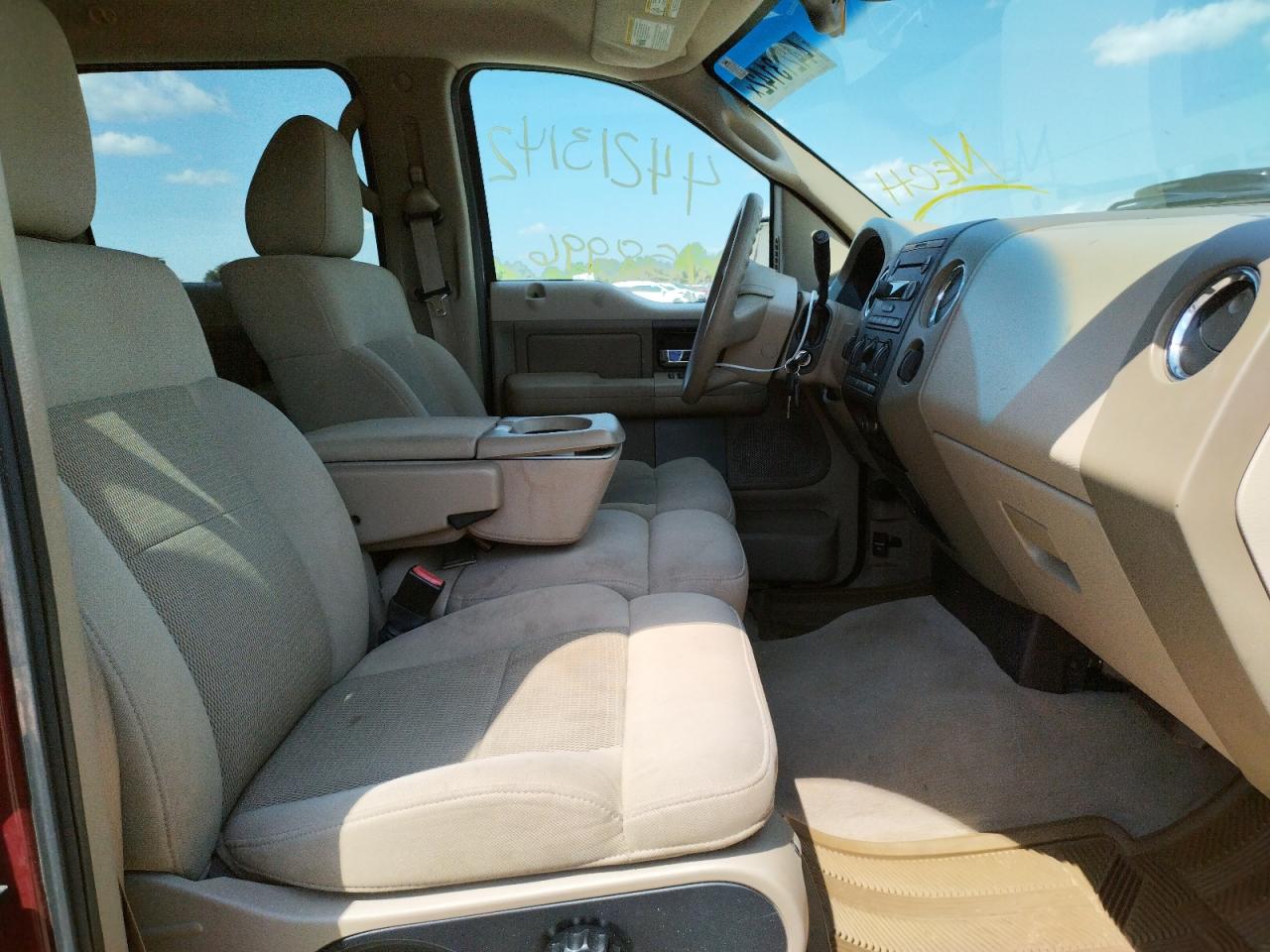 Photo 5 from auction – 2004 FORD F150 SUPER with VIN 1FTPW14534KA94538