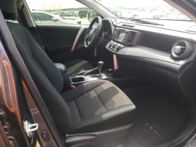 Photo 5 from auction – 2018 TOYOTA RAV4 LE with VIN JTMZFREV5JJ176567