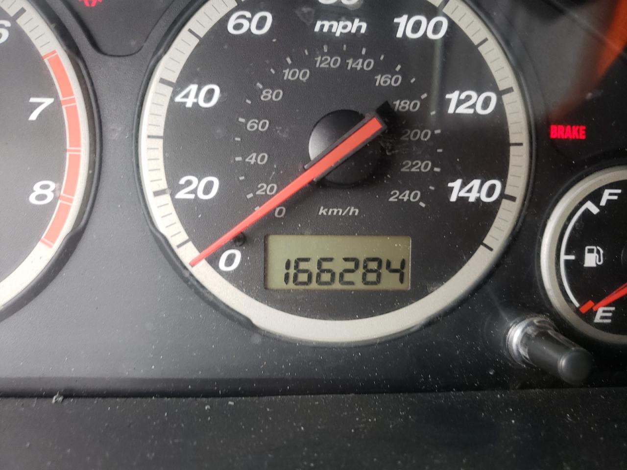 Photo 8 from auction – 2003 HONDA CR-V LX with VIN SHSRD77403U116164