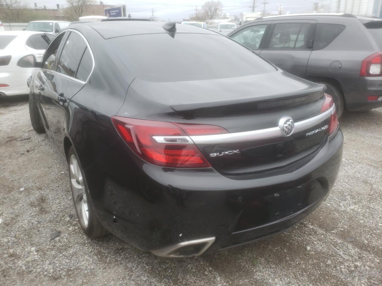 Photo 3 from auction – 2017 BUICK REGAL GS with VIN 2G4GT5GX8H9109521